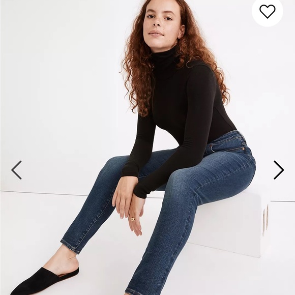 COPY - Madewell Curvy High Rise Skinny Jeans - Picture 2 of 11